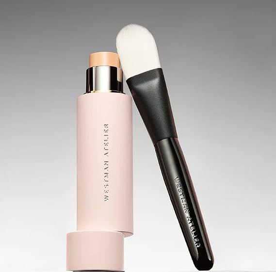 Westman Atelier The Signature Skin Duo - Vital Skin Foundation Stick in Atelier O.5 + Foundation Brush