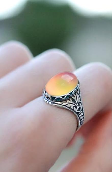 Fashion Moon Stone Ring Mixed Color Changing Mood Rings for Halloween Costume Props Birthday Party Favors Handmade Dainty Silver Gemstone Ring Cute Mood Lucky Jewelry for Women