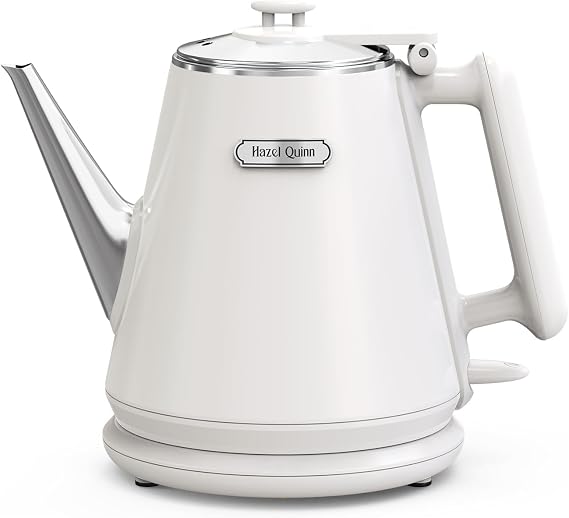 Hazel Quinn Electric Kettle 1 Litre Double Wall Retro White 304-Edelstahl innen BPA-frei Schwanenhals für präzises Ausgießen – kompakt und ideal für Singles Büros und kleine Küchen