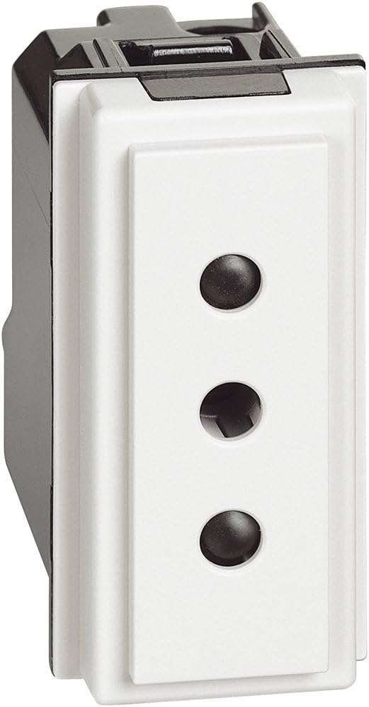 Living Now Socket