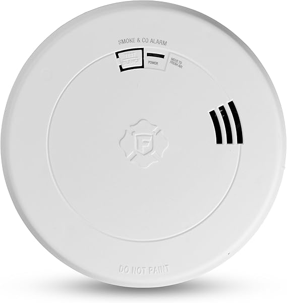 First Alert 10-Year Battery Combination Smoke & Carbon Monoxide Alarm | SMCO210V Slim Profile with Voice Alert