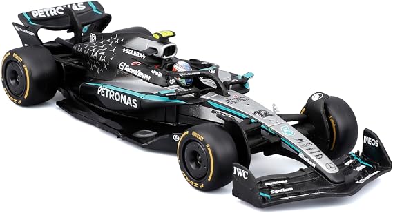 Bburago 1:43 Race Formula Mercedes W16 w/Helmet (2025) Antonelli #12