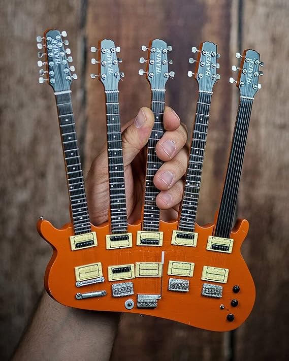 Axe Heaven Guitar Replica (RN-504)