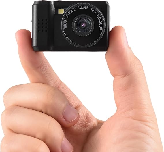 Andoer Mini Digital Video Camera 1080P Camcorder Built-in Battery with LCD Screen Flash for Photo Video, Black