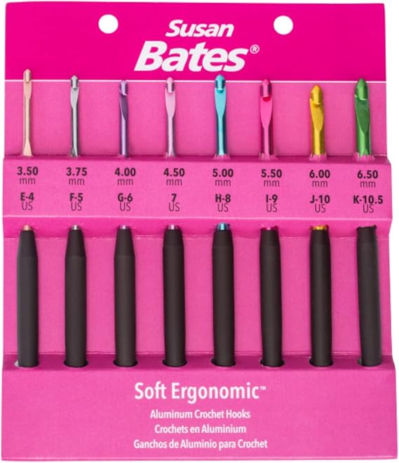 Susan Bates Silvalume Soft Ergonomic Crochet Hook Set Sizes E4/3.5mm to K10.5/6.5mm