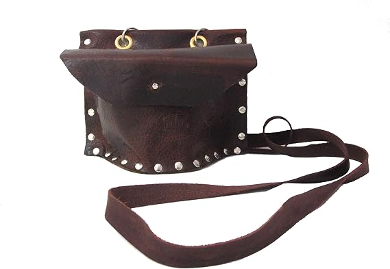 Messenger/Camera/Laptop/Tablet Bag APERTURE in Vintage Leather and Rivets