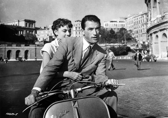 Audrey Hepburn and Gregory Peck in Rome Riding a Motorcycle Photo Print (10 x 8)