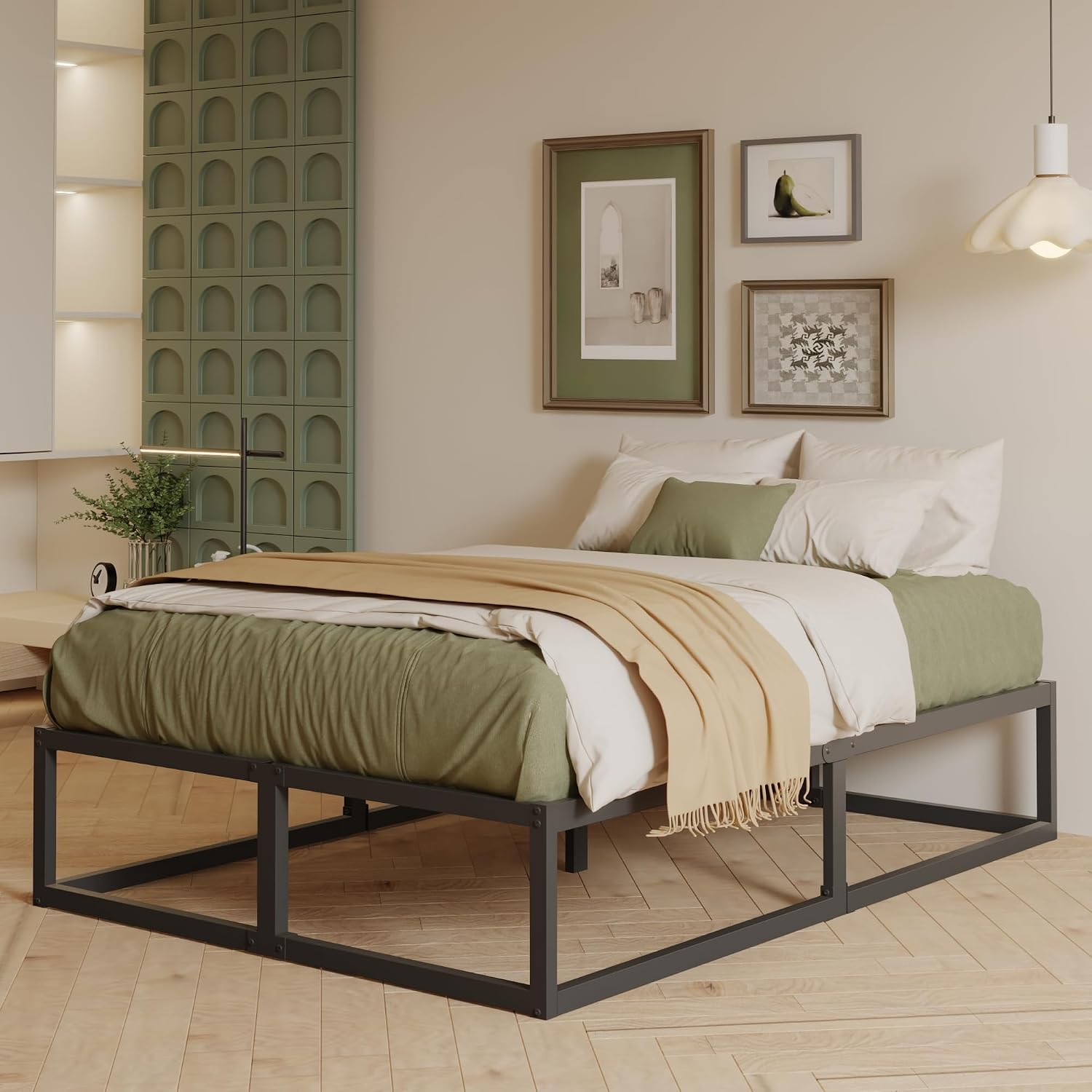 EMODA Metal Bed Frame 36cm High with Steel Slats Support, 140 x 200cm Heavy Duty Bed Frame Solid Platform, Noise Free, Easy Assembly, Black