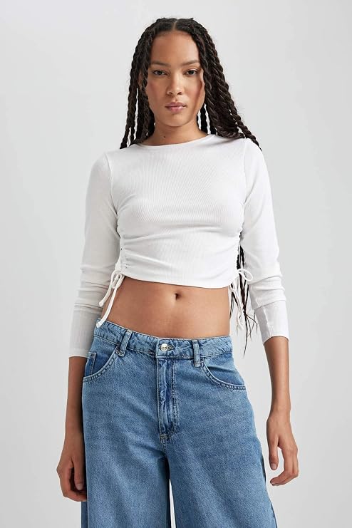 DeFacto Kadın Fitted Basic Uzun Kollu Crop Tişört