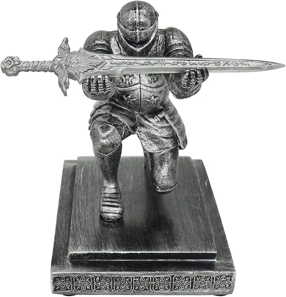 Knight Pen Holder, Medieval Armored Warrior, Cool Desk Organiser, Paperweight for Guardian Cape, Kneeling Ornaments of Roman Centurion, Gifts for Men