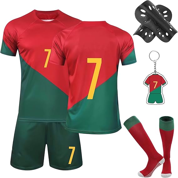 yumcute Football Kit for Boys, Solid Black Soccer Training Shirt Jersey with Short Sleeve, Regular Fit Sports Jersey, Small Size, Kit
