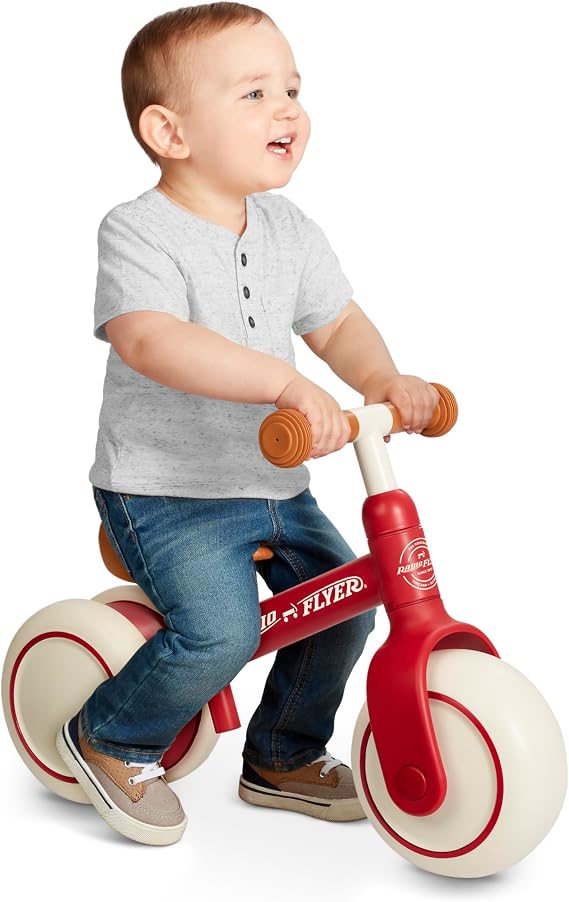 Radio Flyer Steady Start Balance Bike, for Kids Ages 1-3, Red