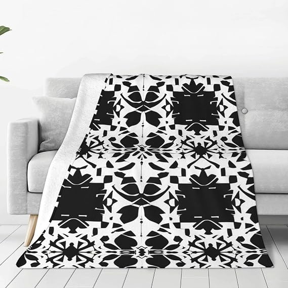 Fleece Throw Blanket, Fuzzy Throw Blanket for Couch Sofa Soft Warm Cozy Furry Decorative,Black and White Pattern Print