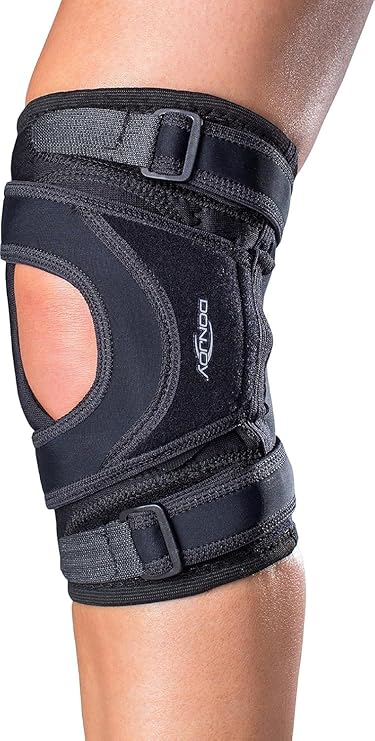 DonJoy Tru-Pull Lite Knee Brace for Patella Instabilities & Dislocations - Bifurcated Strap and Dual-Durometer Buttress, -Large, Right