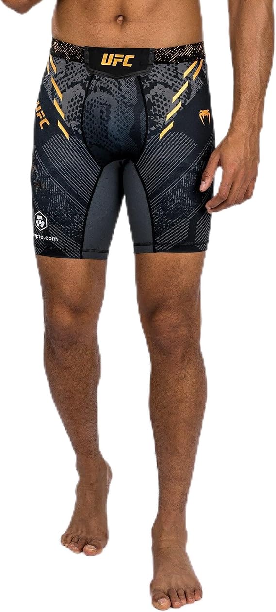 Venum UFC アドレナリン オーセンティック ファイトナイト メンズ Vale Tudo ショーツ