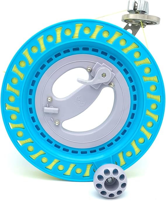 Simxkai 9.8in Blue Large Kite Reel Winder with Thumb Brake Multi-Directional Line Guide Ratchet Lock for Adult Professional Kite Flying Come with 2950ft Line