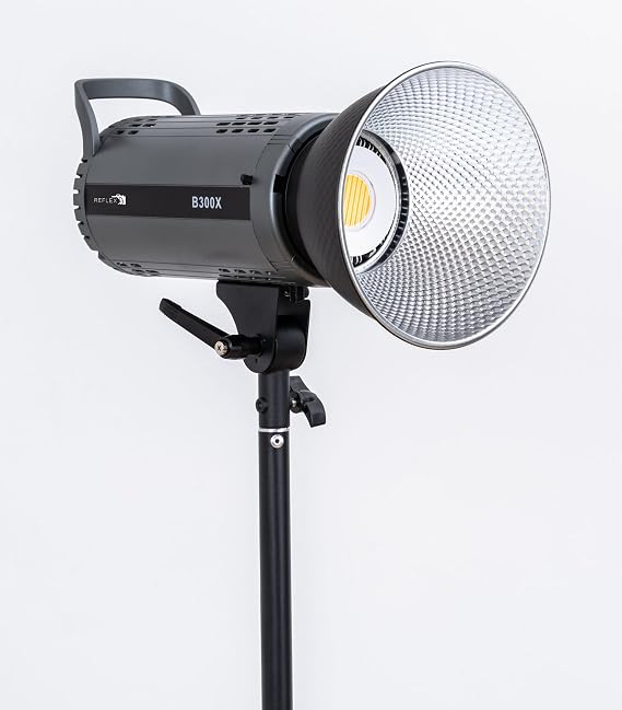REFLEX CAMERA 200W Bi-Colour Bowens LED COB Light, 3200-5600K, Adjustable Color Temp, Silent Operation, Durable, Dynamic Movement, Ideal for Professional Video & Photography Lighting