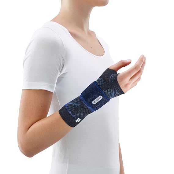 Bauerfeind - ManuTrain - Wrist Support - Relieves Strain and Stabilized During Movement - Left Wrist - Size 6 - Color Black