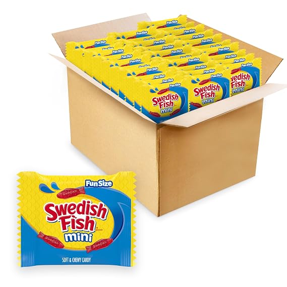 SWEDISH FISH Mini Soft & Chewy Gummy Candy, Bulk Candy, 140 Snack Packs