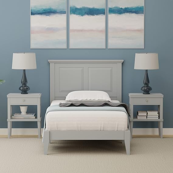 Cottage Style Solid Wood Platform Bed in Twin - Ultimate Grey