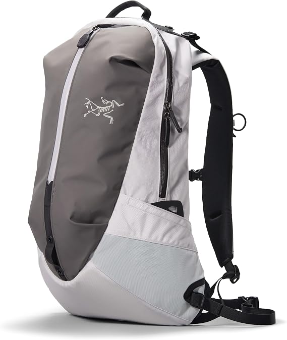 Arc'teryx Arro 22 Backpack | Urban Commuter Backpack