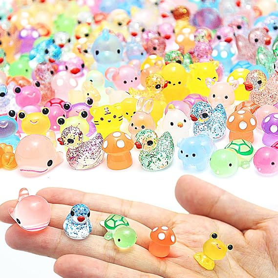 133PCS Mini Resin Animals Mixed, 20 Styles Luminous Small Glass Animals Tiny Little Plastic Figures Miniature Glow in the Dark for Micro Landscape Fairy Garden Aquarium